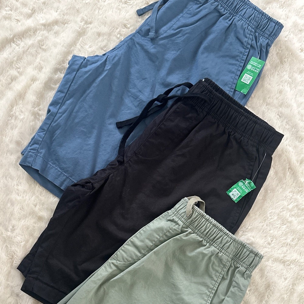 GAP 9” easy wear elastic waist men’s pull on shorts SIZE SMALL MENS lot